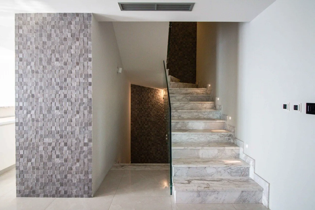 Sale, house, 331m², Seoce, Budva