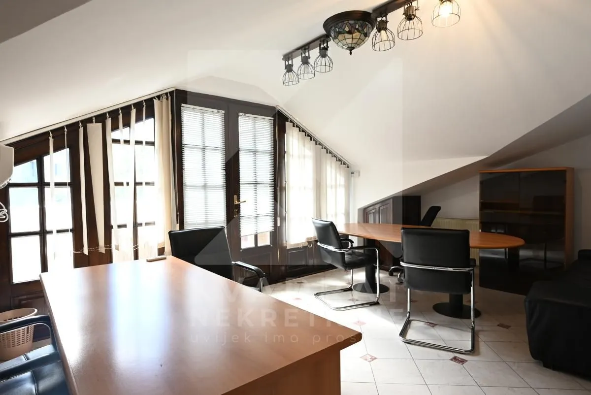 Rent, office space, 150m², Centar, Podgorica
