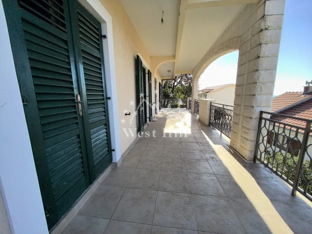 Sale, house, 200m², Herceg Novi, Crna Gora