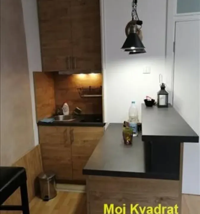 Prodaja, garsonjera, 21m², Stari Merkator, Novi Beograd Sve Podlokacije