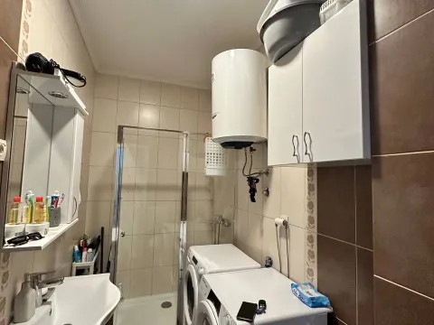 Sale, two bedroom apartment, 58m², Bečići, Budva - image 9