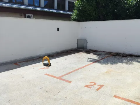 Sale, parking/garage, 15m², Socijalno, Novi Sad Sve Podlokacije - image 2