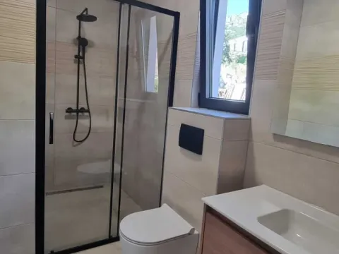 Prodaja, kuća, 114m², Blizikuće, Budva - image 10