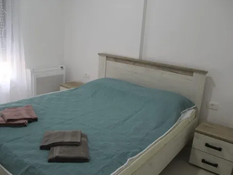 Rent, one bedroom apartment, 42m², Pod Kuk, Tivat - image 7