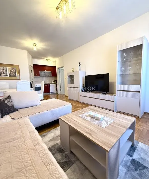 Rent, one bedroom apartment, 56m², City Kvart, Podgorica