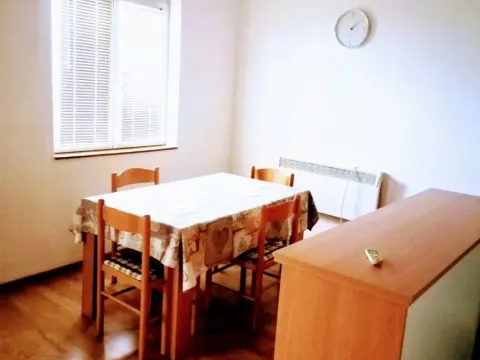 Rent, two bedroom apartment, 70m², Dobrota, Kotor - image 4