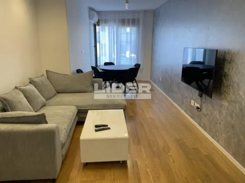 Rent, two bedroom apartment, 50m², Kluz, Zvezdara Sve Podlokacije - image 8