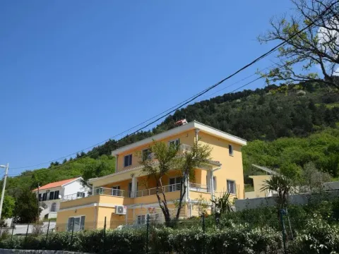 Sale, house, 210m², Kotor, Crna Gora