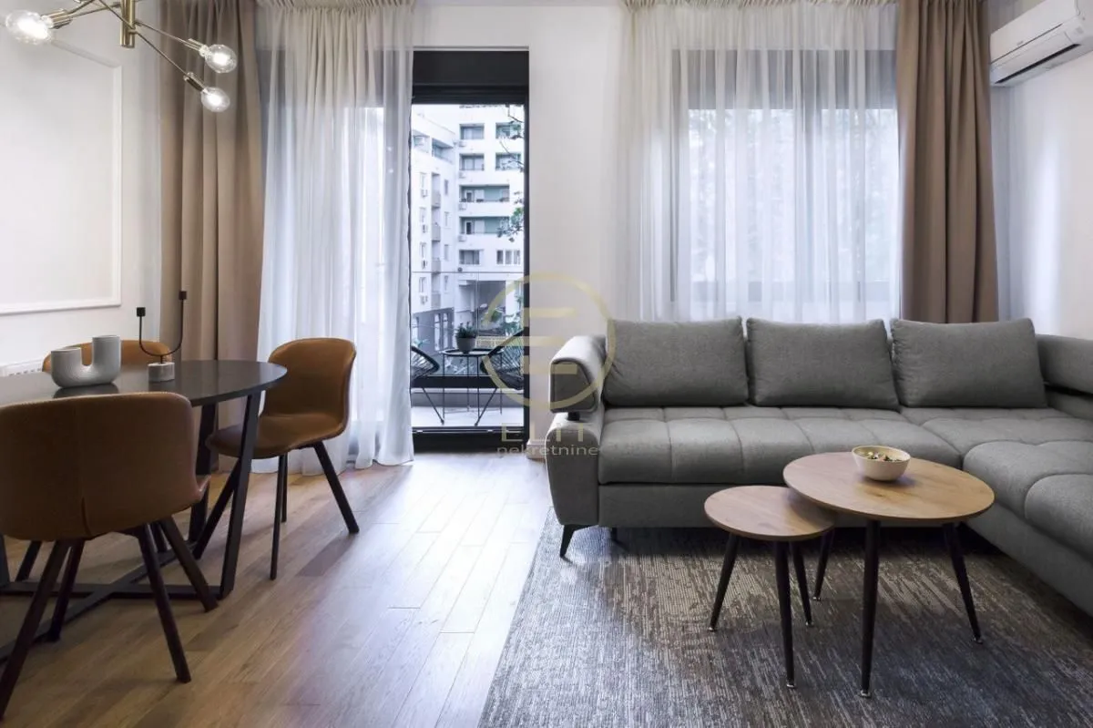 Izdavanje, dvosoban stan, 47m², Socijalno, Novi Sad Sve Podlokacije