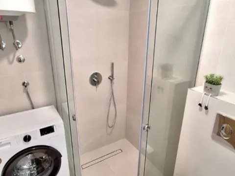 Izdavanje, jednosoban stan, 45m², Podgorica, Crna Gora - image 5