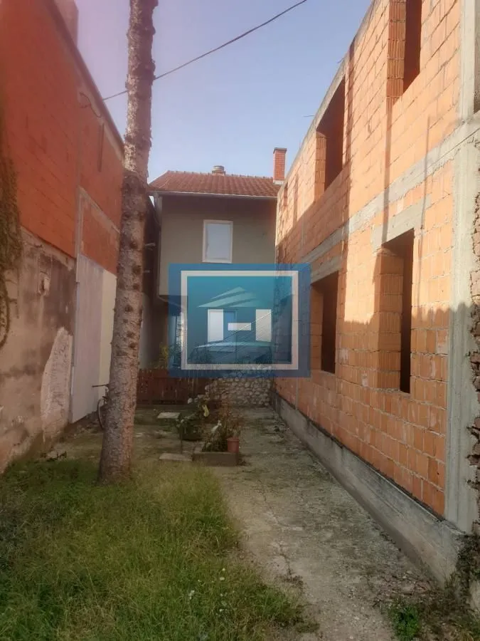 Sale, house, 94m², Paraćin, Srbija