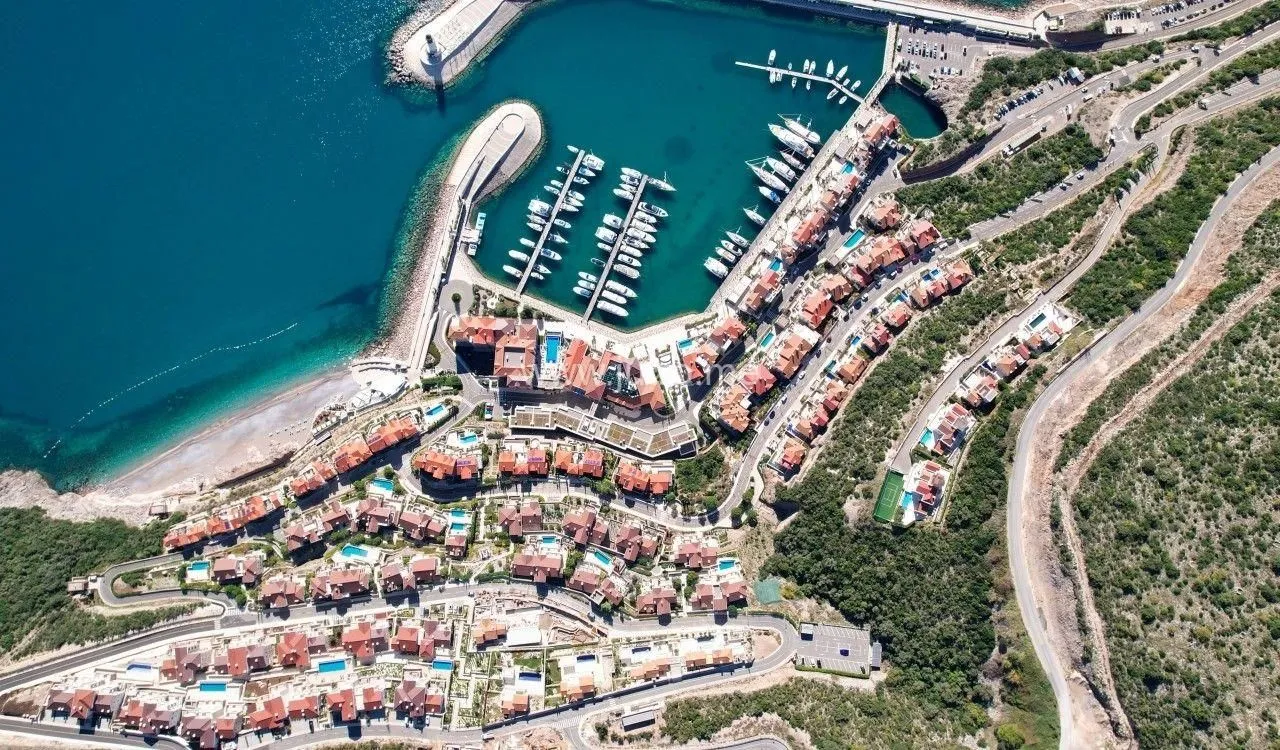 Prodaja, dvosoban stan, 113m², Luštica Bay, Tivat