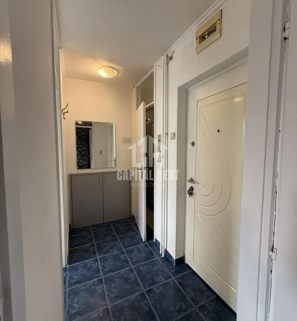 Rent, two bedroom apartment, 50m², Šumice, Beograd