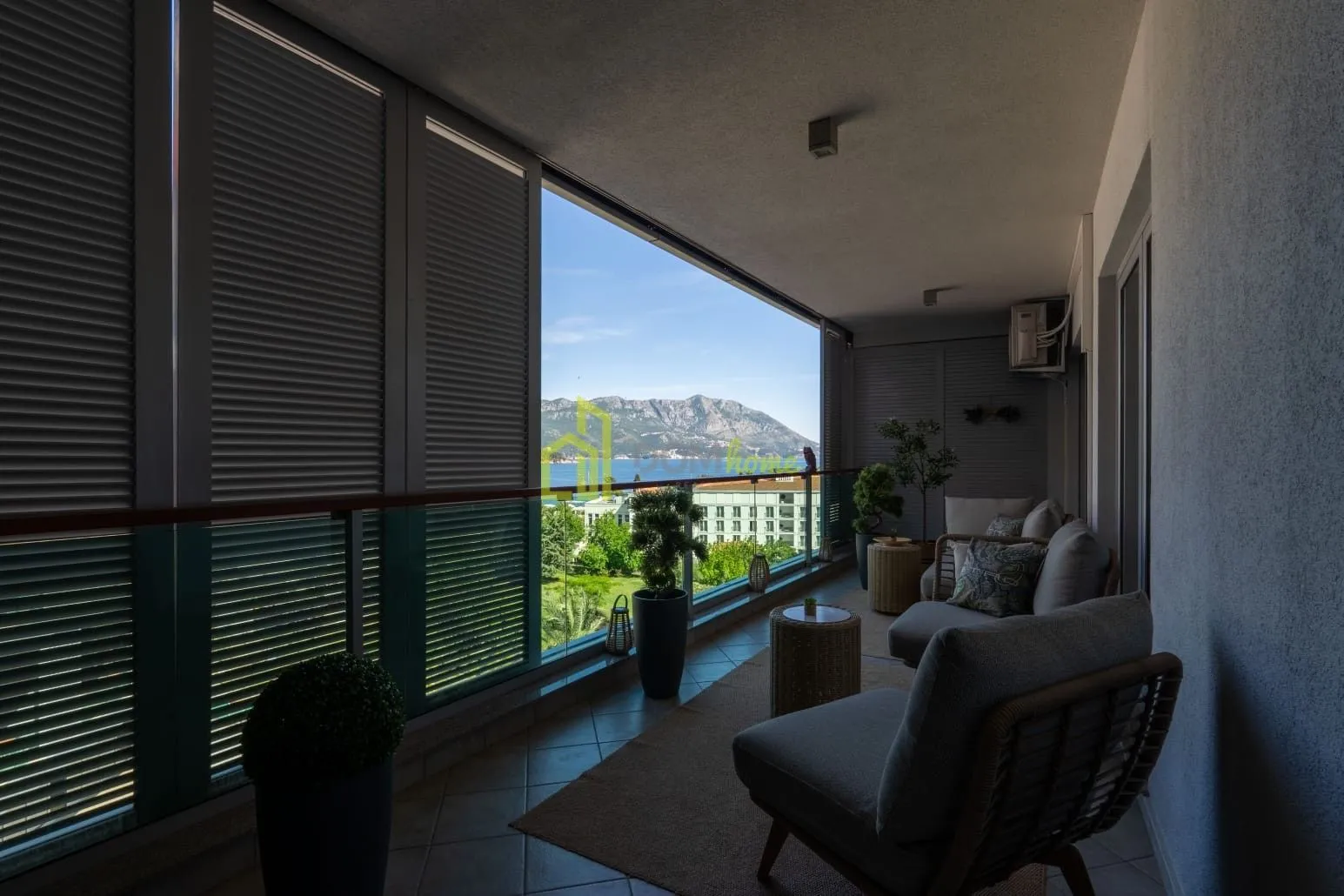 Sale, two bedroom apartment, 94m², Centar, Budva
