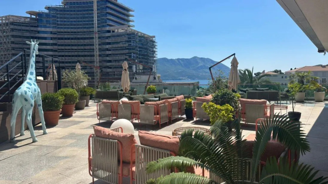 Prodaja, jednosoban stan, 96m2, Centar, Budva