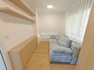 Izdavanje, dvosoban stan, 82m², Autokomanda, Voždovac Sve Podlokacije - image 9
