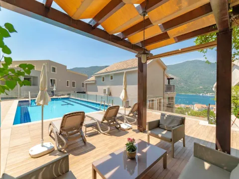 Prodaja, kuća, 507m², Dobrota, Kotor - image 25