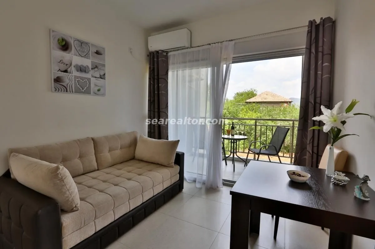 Prodaja, ugostiteljski objekat, 750m², Đuraševići, Tivat