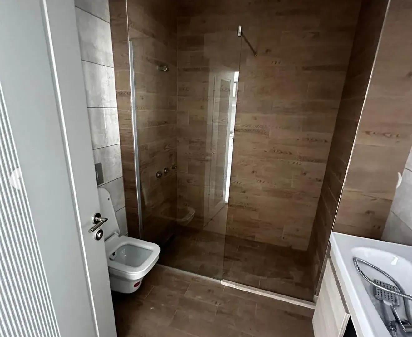Prodaja, jednosoban stan, 40m², Centar, Bar