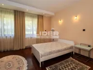 Sale, house, 600m², Savski Venac, Beograd - image 4