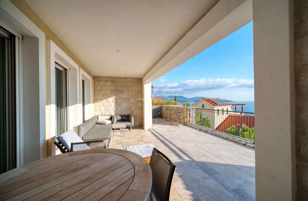 Prodaja, dvosoban stan, 105m², Luštica Bay, Tivat