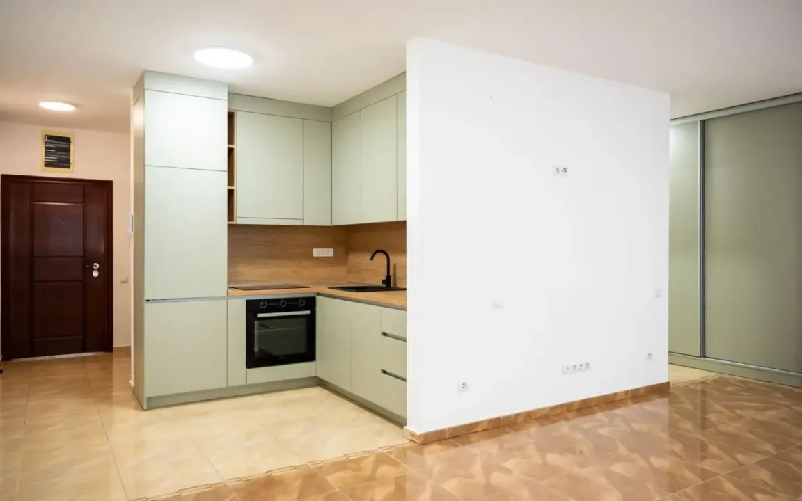 Sale, one bedroom apartment, 65m², Lazi, Budva
