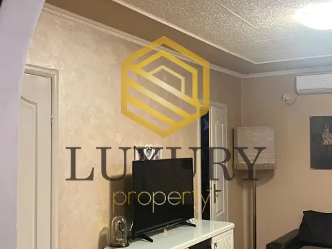 Prodaja, jednosoban stan, 40m², Stari Aerodrom, Podgorica - image 6