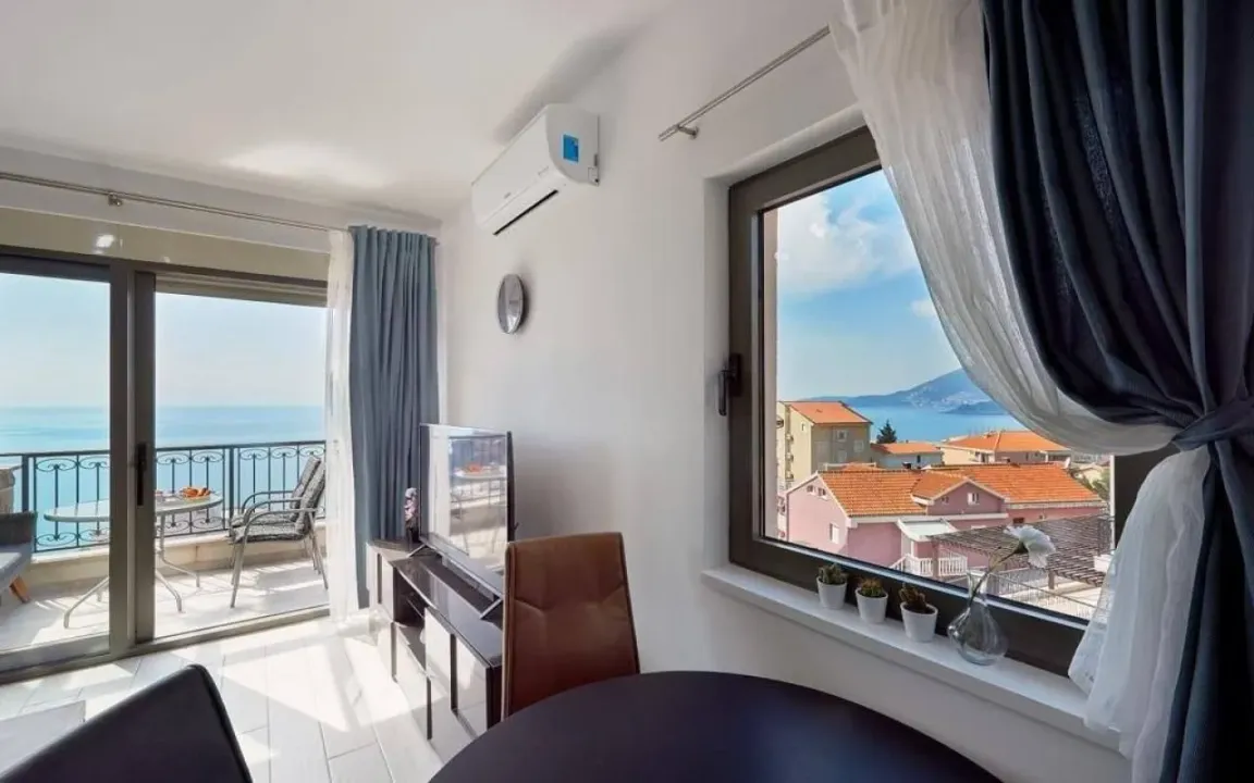 Sale, two bedroom apartment, 55m², Pržno, Budva