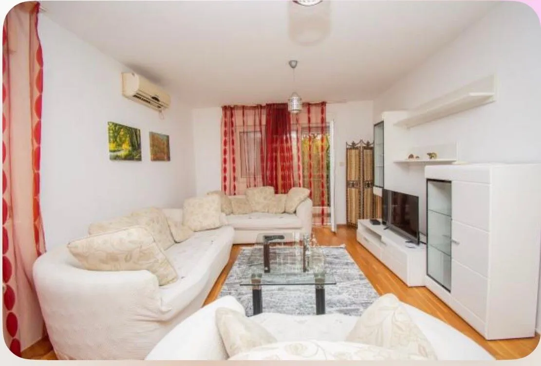 Izdavanje, trosoban stan, 80m², Dalmatinska ulica, Podgorica