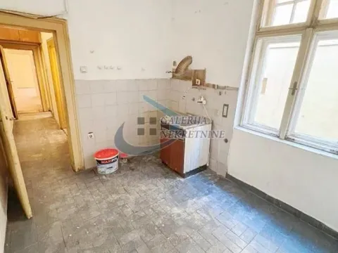 Sale, four bedroom apartment, 91m², Gundulićev Venac, Beograd - image 11