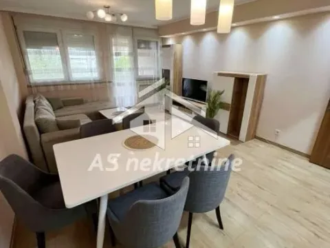 Rent, four bedroom apartment, 75m², Novi Beograd Blok 38, Novi Beograd Sve Podlokacije - image 2