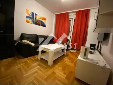 Izdavanje, dvosoban stan, 42m², Podbara, Novi Sad Sve Podlokacije - image 2