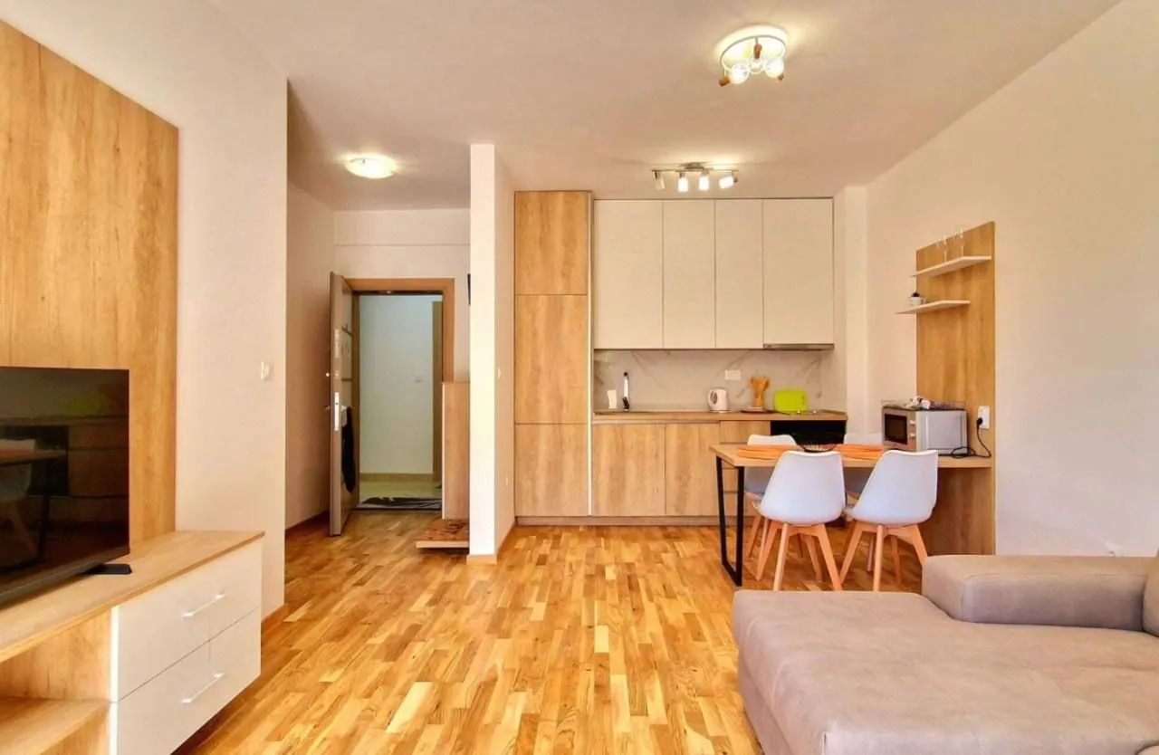 Sale, one bedroom apartment, 40m², Bečići, Budva