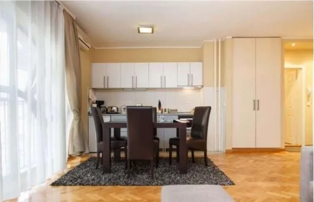 Rent, two bedroom apartment, 44m², Stari Grad, Beograd