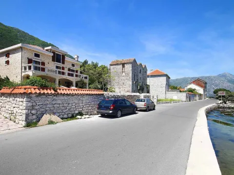 Sale, house, 497m², Prčanj, Kotor - image 28