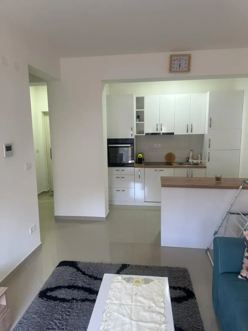 Sale, studio apartment, 33m², Centar, Bar