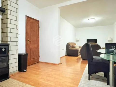 Izdavanje, trosoban stan, 110m², Masline, Podgorica - image 7