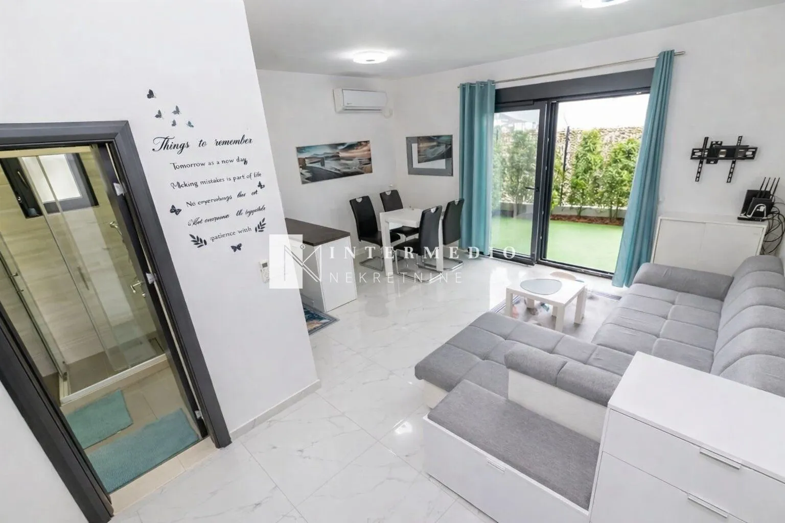 Prodaja, jednosoban stan, 34m², Đenovići, Herceg Novi