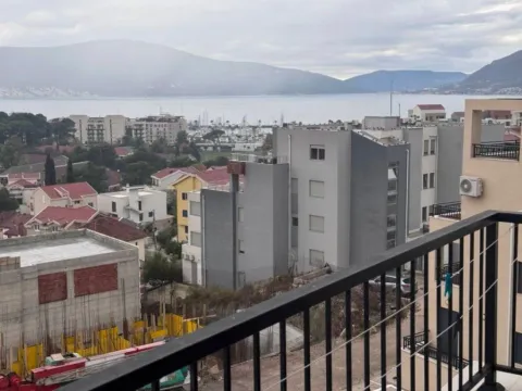 Sale, one bedroom apartment, 43m², Tivat, Crna Gora - image 8