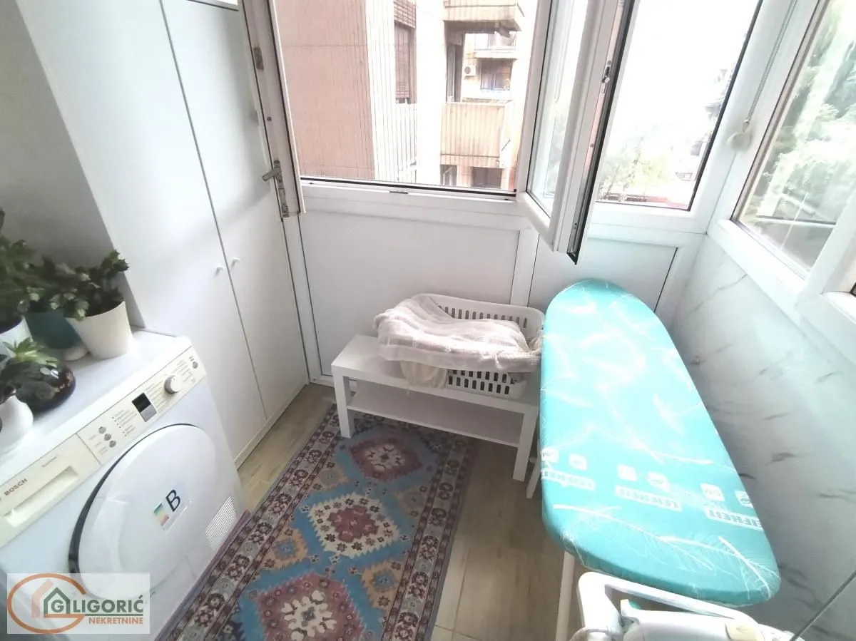 Sale, one bedroom apartment, 42m², Vukov Spomenik, Zvezdara Sve Podlokacije