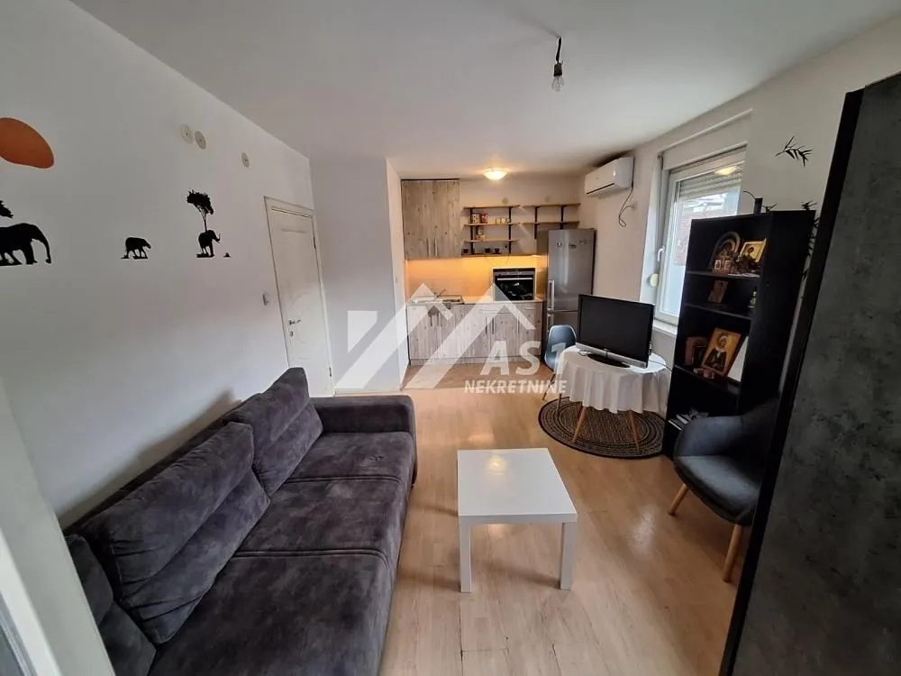 Prodaja, jednosoban stan, 32m², Adice, Novi Sad Sve Podlokacije