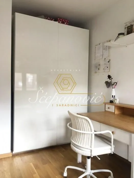 Sale, three bedroom apartment, 70m², Bulevar Oslobodjenja, Novi Sad Sve Podlokacije