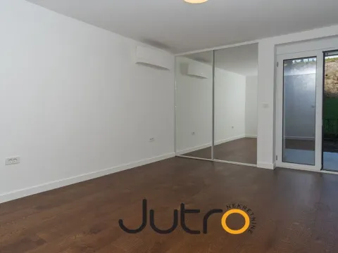 Rent, three bedroom apartment, 100m², Gorica C, Podgorica - image 3