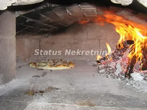 Izdavanje, kuća, 320m², Telep, Novi Sad Sve Podlokacije - image 2