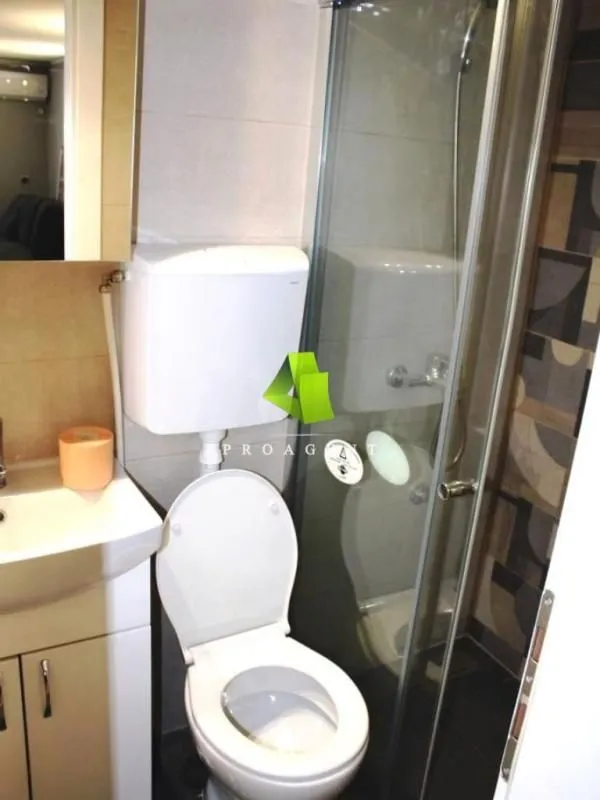 Izdavanje, stan, 30m², Medijana, Niš