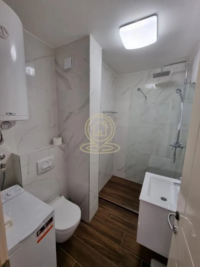 Izdavanje, jednosoban stan, 31m², Grbavica, Novi Sad Sve Podlokacije