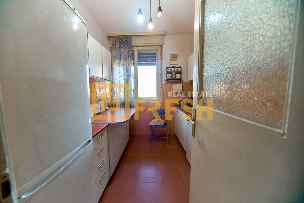 Prodaja, dvosoban stan, 70m², Preko Morače, Podgorica