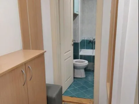 Izdavanje, jednosoban stan, 31m², Grbavica, Novi Sad Sve Podlokacije - image 8