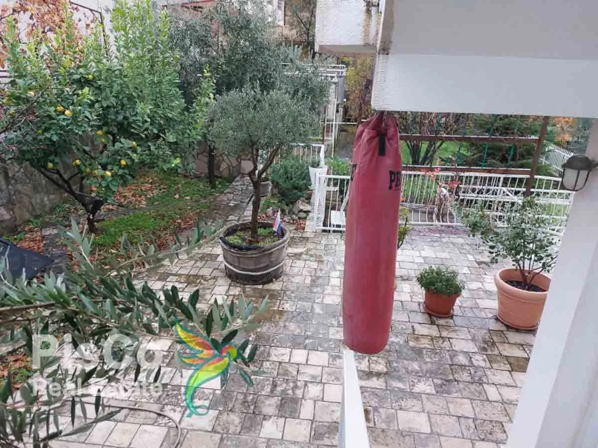 Prodaja, kuća, 370m², Tivat, Crna Gora