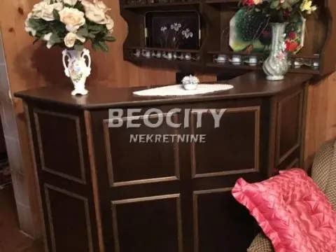 Sale, house, 350m², Barice, Plandište - image 10